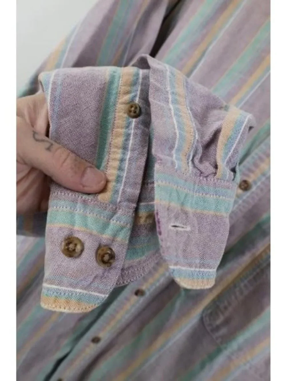 Vintage 90s streetwear